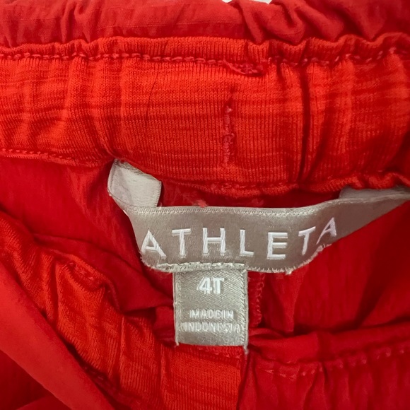 Athleta | Bright Poppy Red Shorts - Picture 3 of 4
